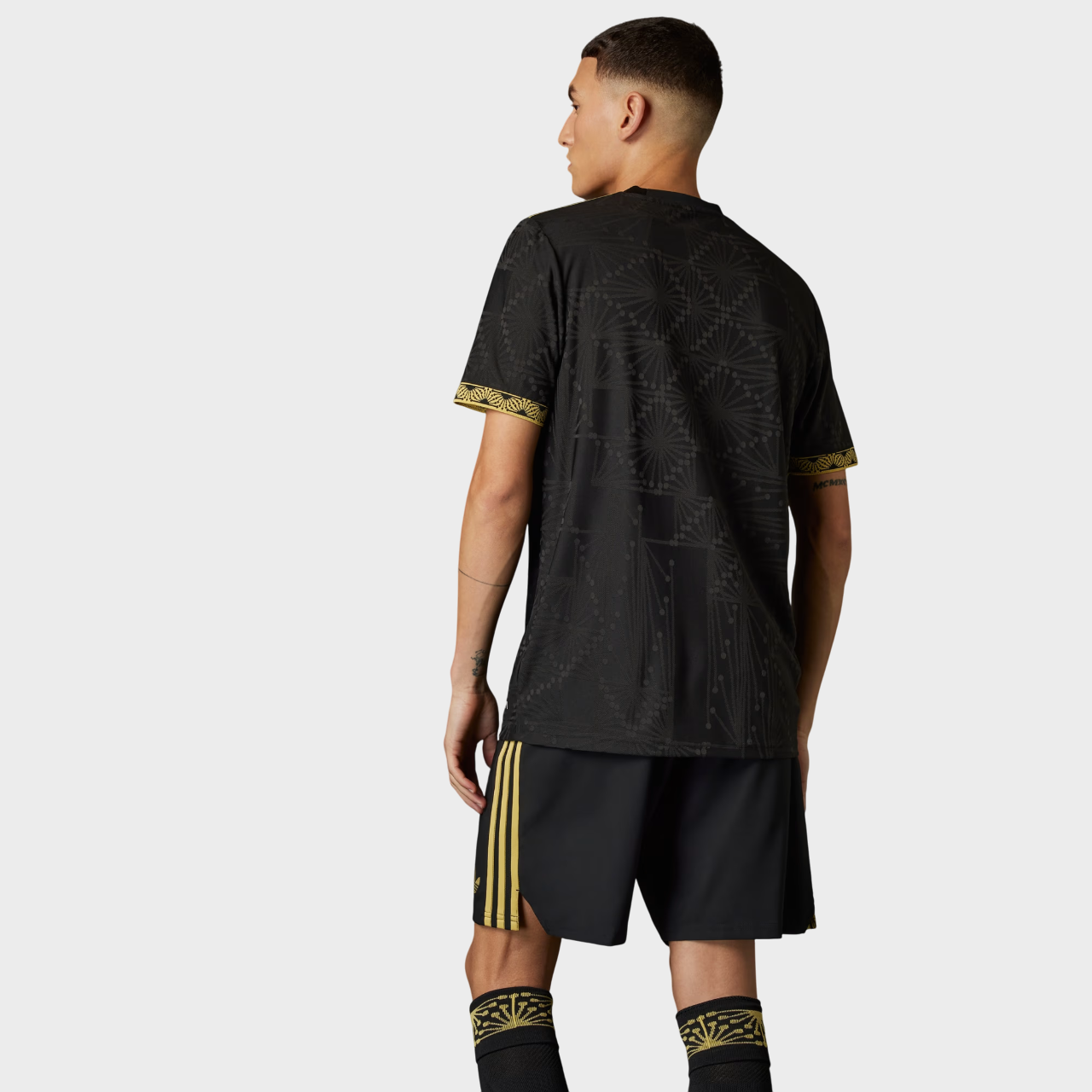 Camisa México de Oro 25/26 - Torcedor - Preta e Dourada